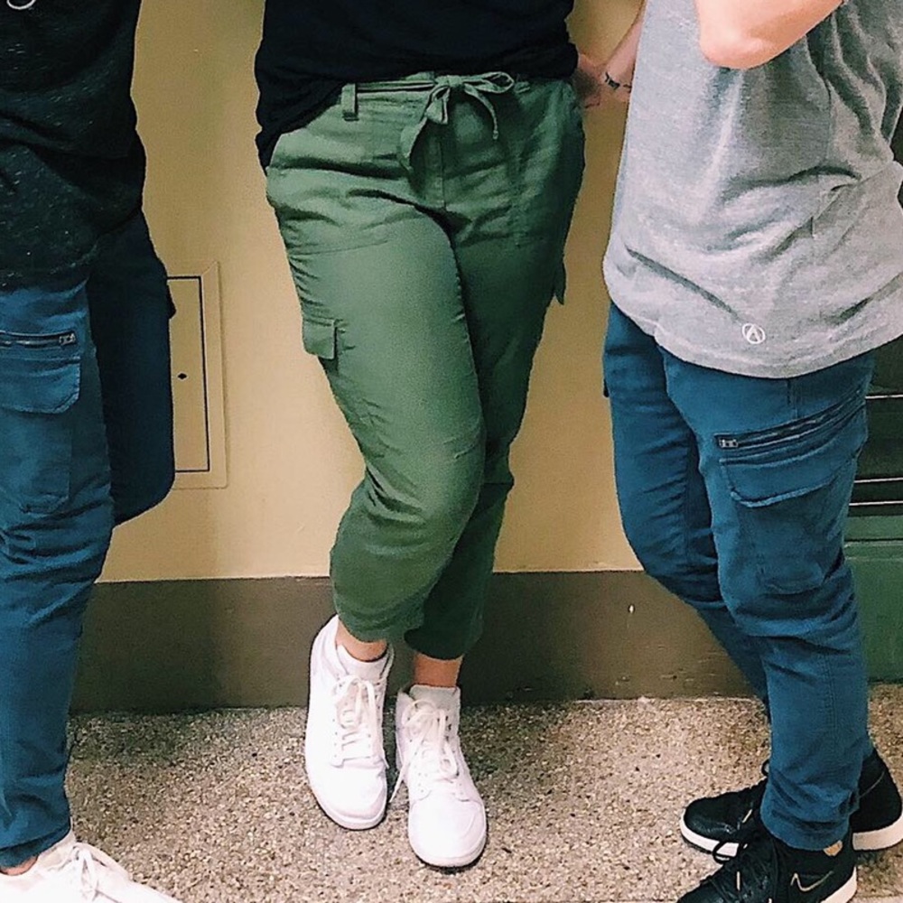 LOFT olive green cargo jogger pants